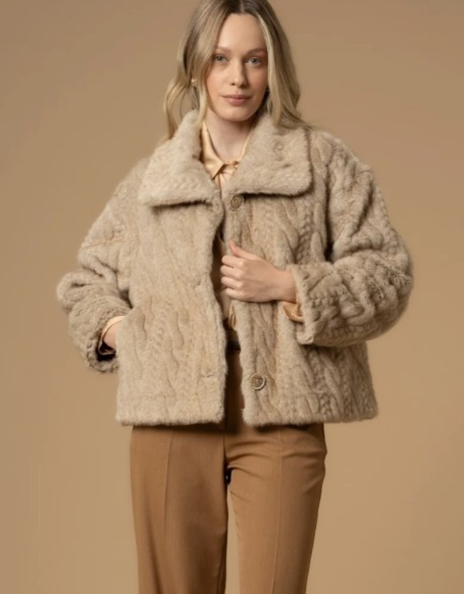 Kocca Kort Jasje Marielies Reverseble Zand Nocciala