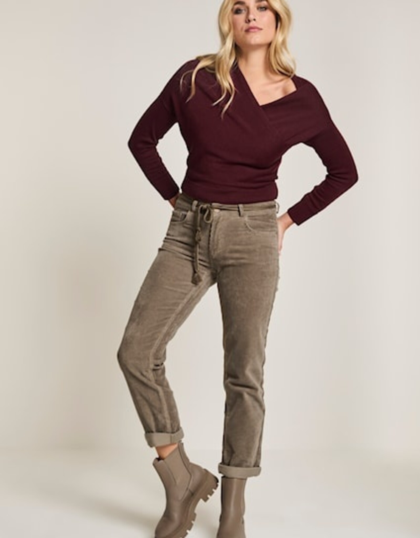 Para MI Bobby Corduroy Kakhi Geen