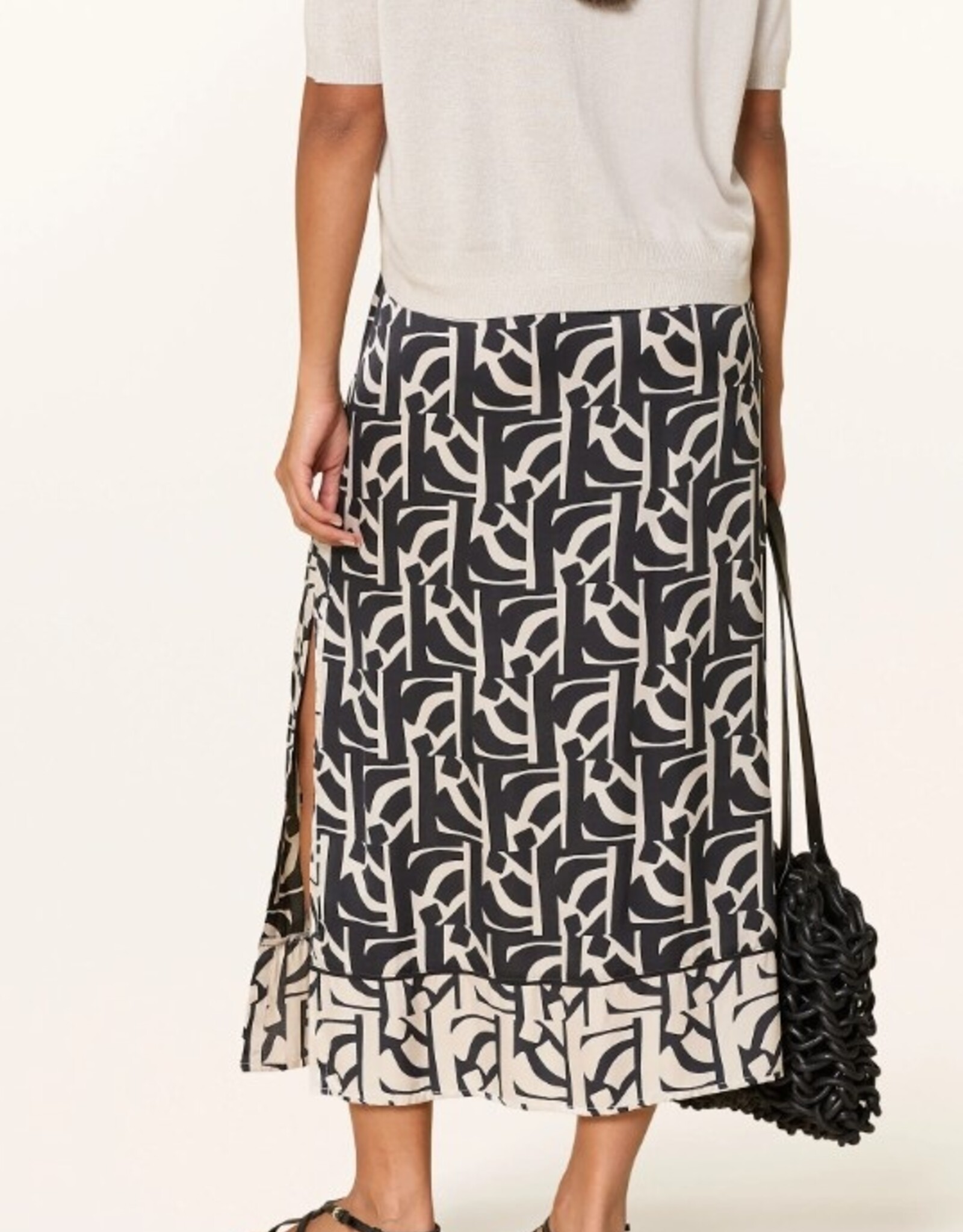 Marc Aurel Rok Recht Lang  Grafische Print  Black Varied