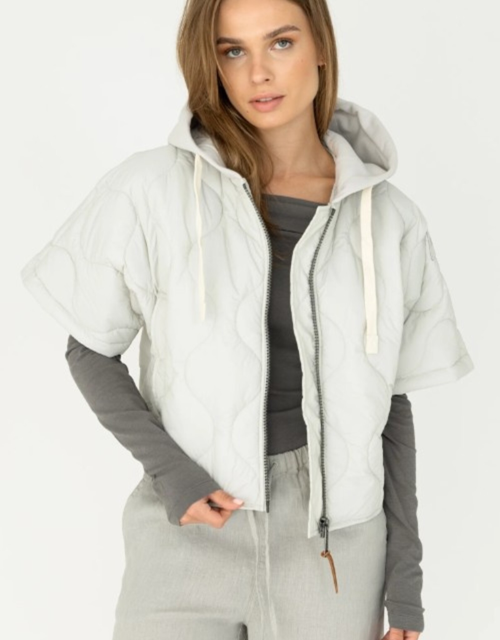 Moscow Cape-Jasje Tony Gewatteerd Pearl Solid