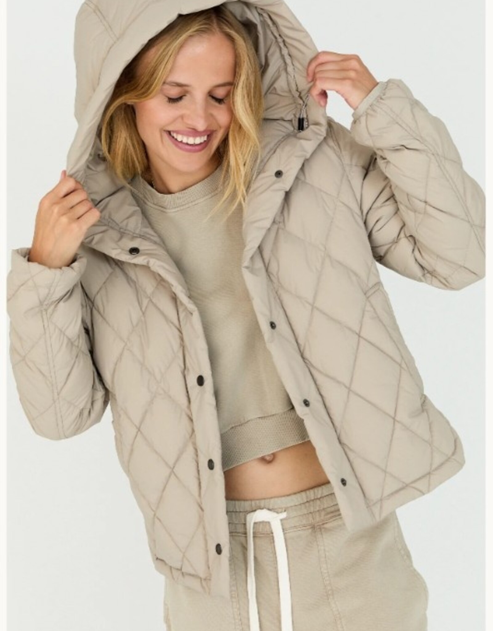 Moscow Jack Yasmin Gewatteerd Wet Sand Solid