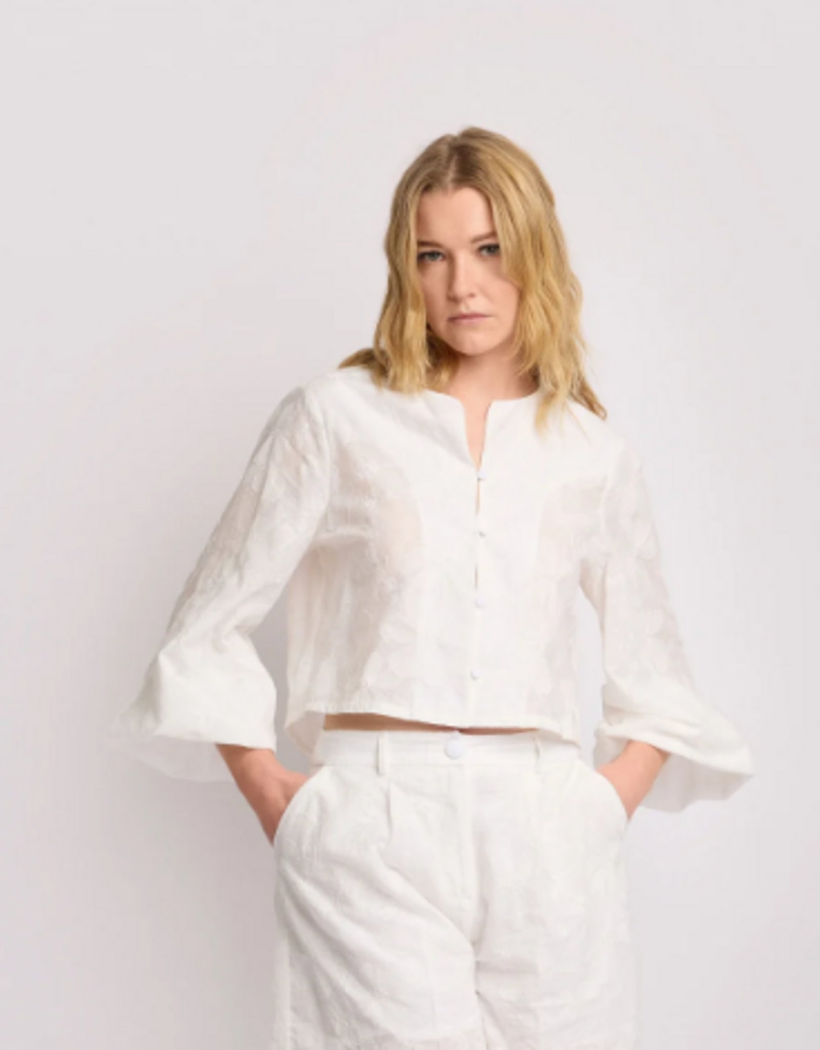 Kocca Blouse Jasje Norge RH Borduur  Bloem Wit