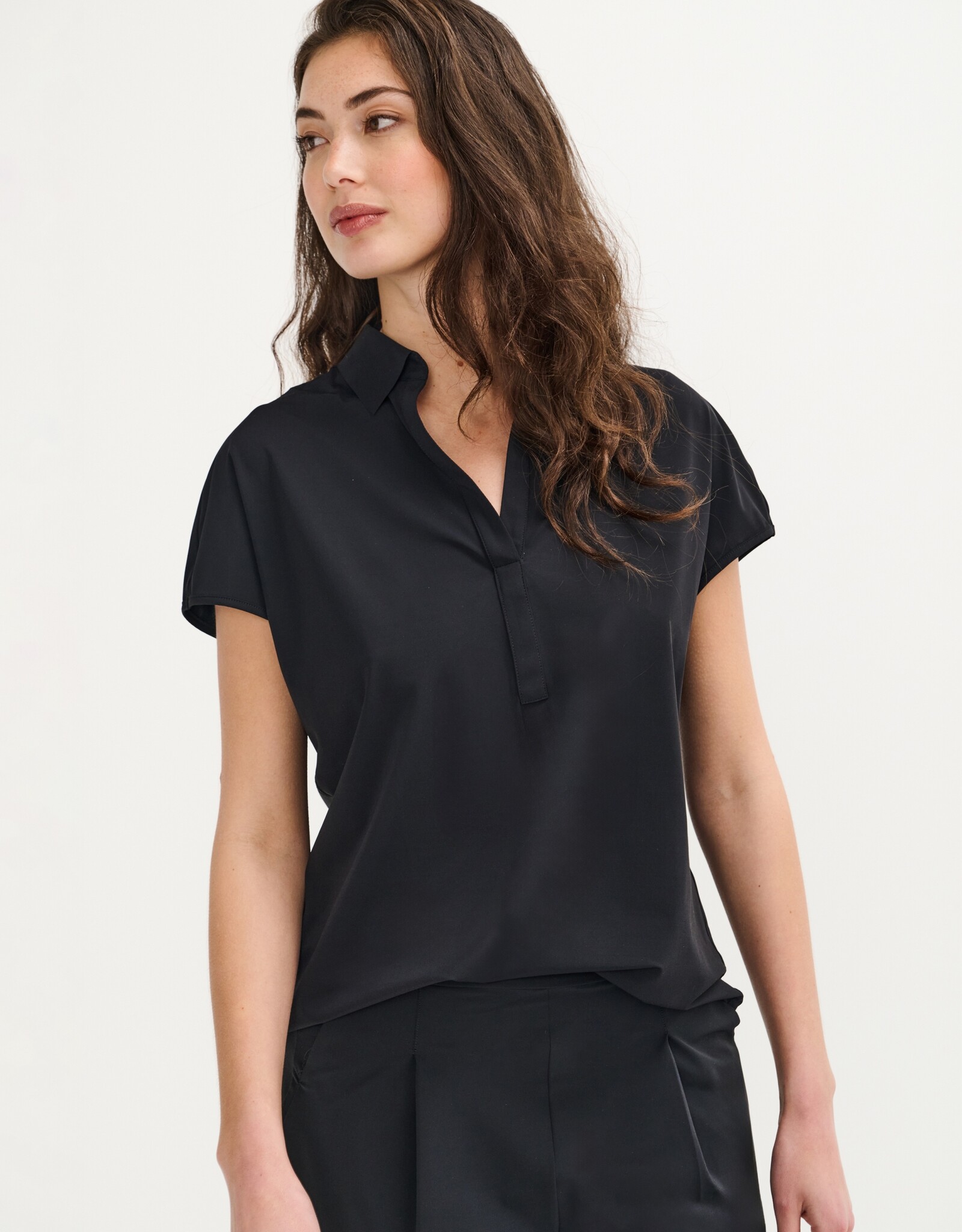 JapanTKY Kera Top Black