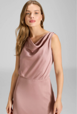 Swing Jurk Satin With Waterfal Neck Blush Rose