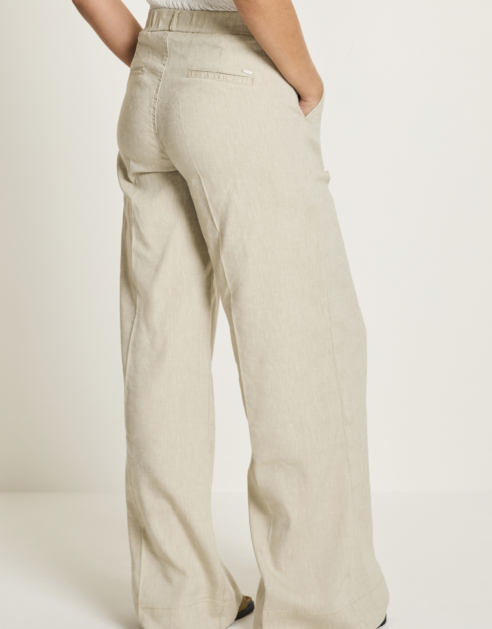 Para MI Pantalon Lizzy Flowly Linen Light Olive