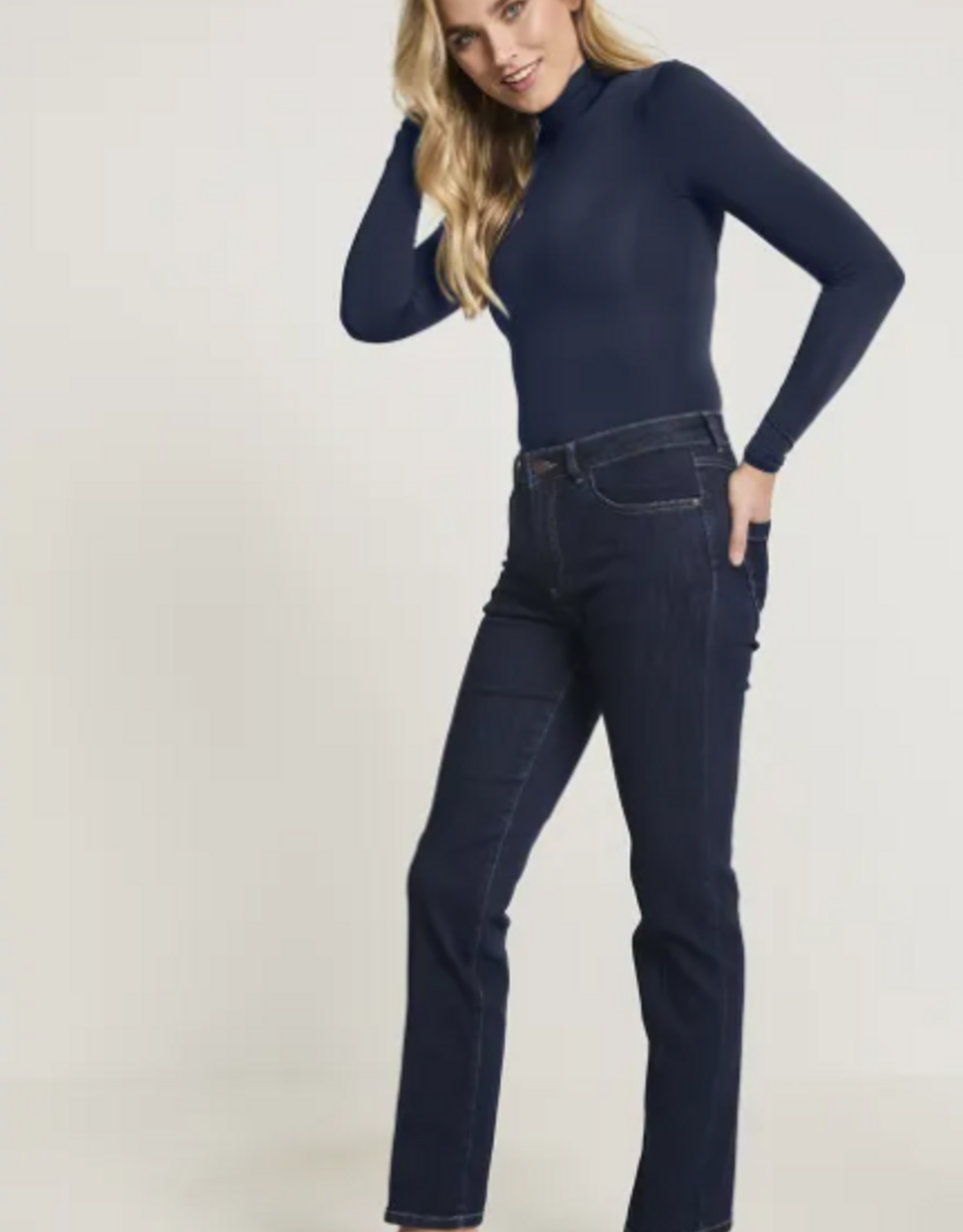Para MI Kim Daily Denim Black Denim
