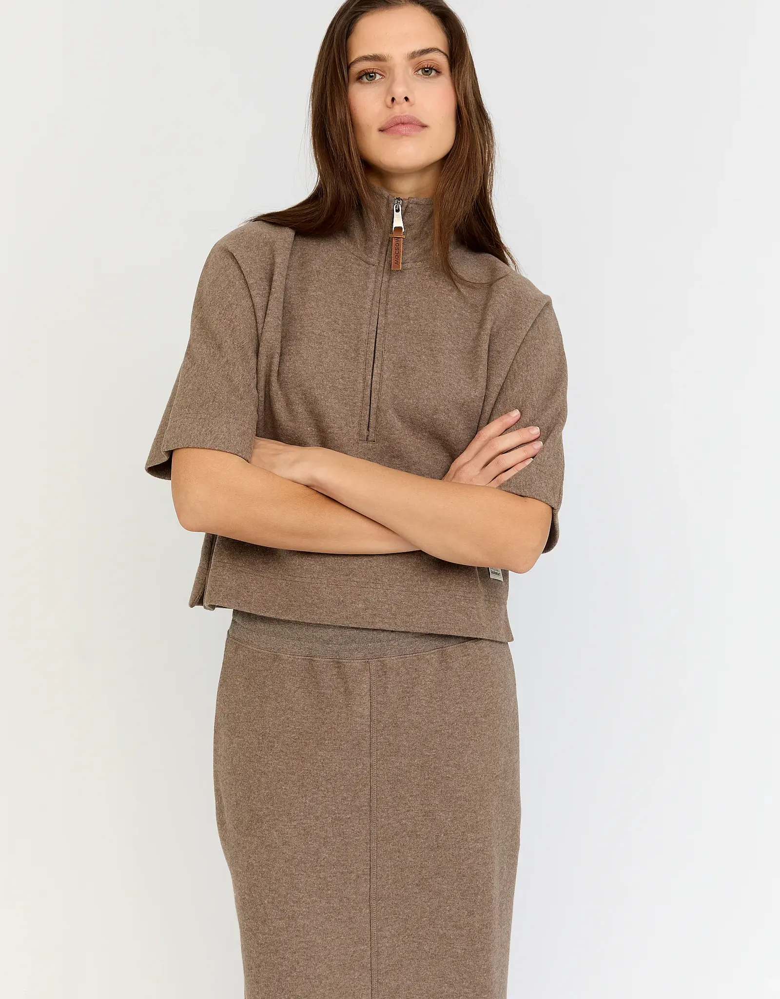 Moscow Pullover Ginevra Dark Chocolate Solid
