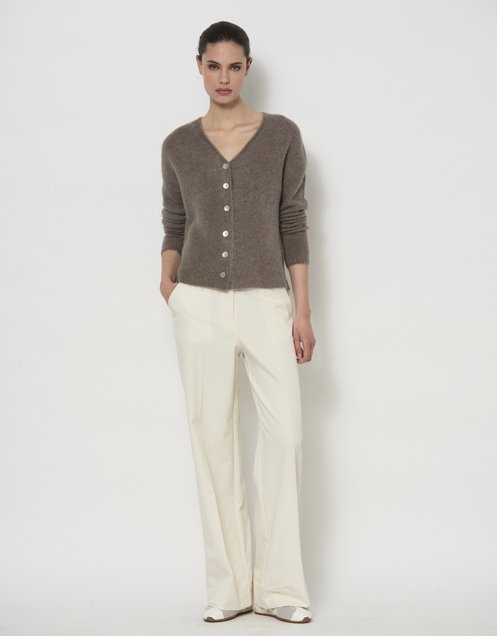 LaSalle V-Neck Vest Cashew