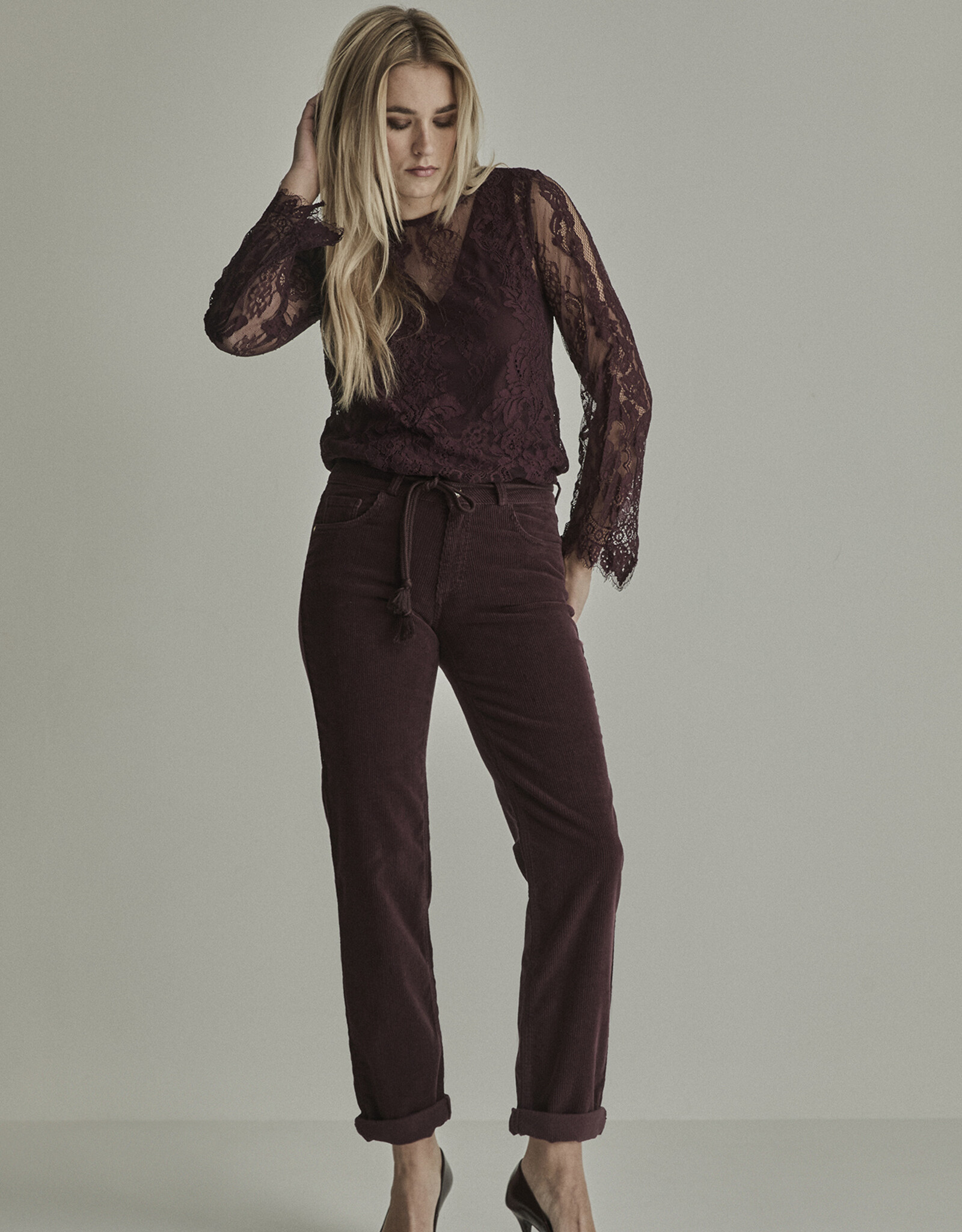 Para MI Pantalon Bobby Vintage Corduroy Burgundy Red