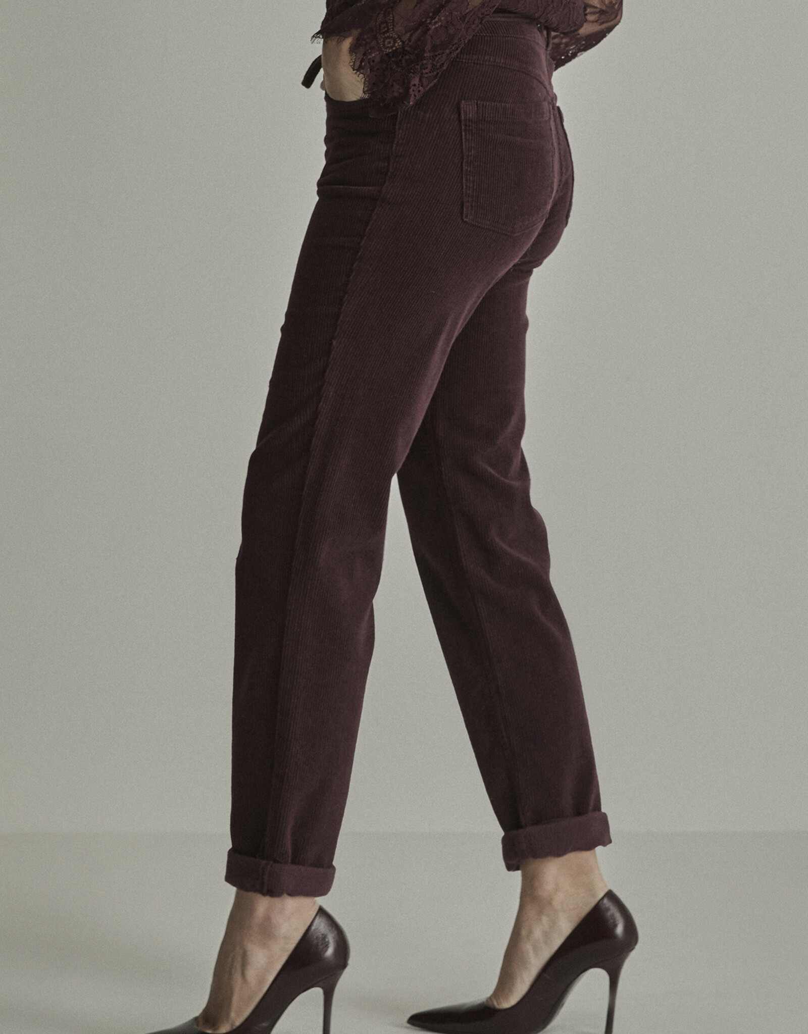 Para MI Pantalon Bobby Vintage Corduroy Burgundy Red