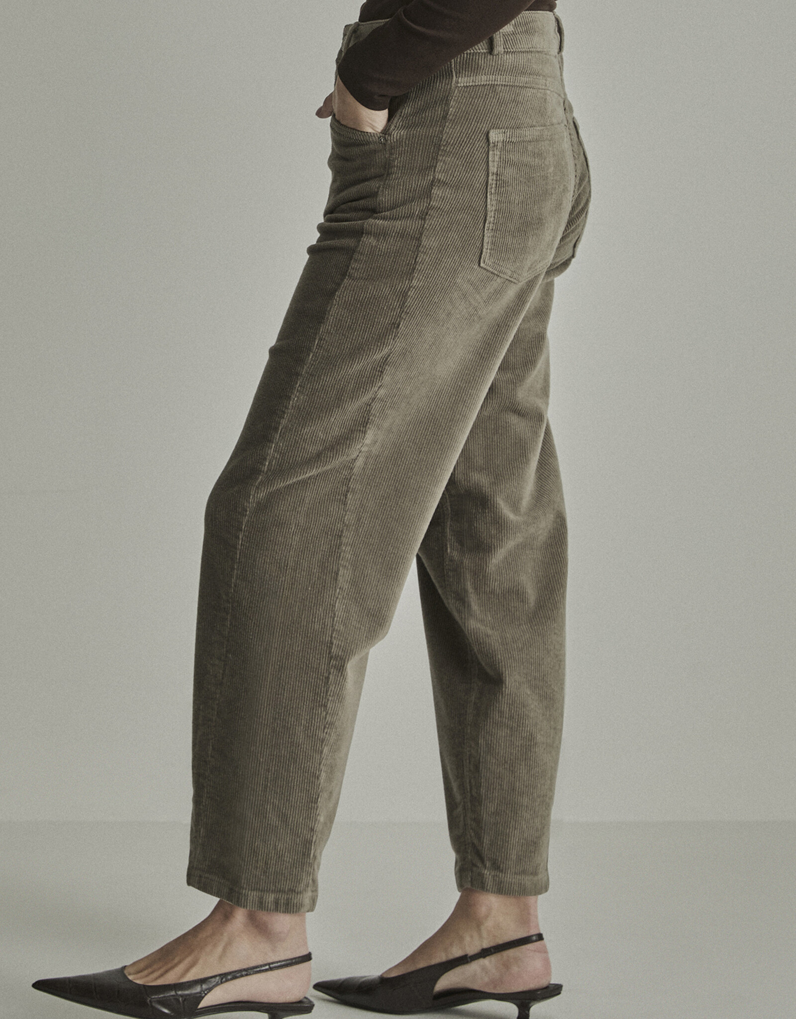 Para MI Pantalon Coco Vintage Corduroy Ivory Grey
