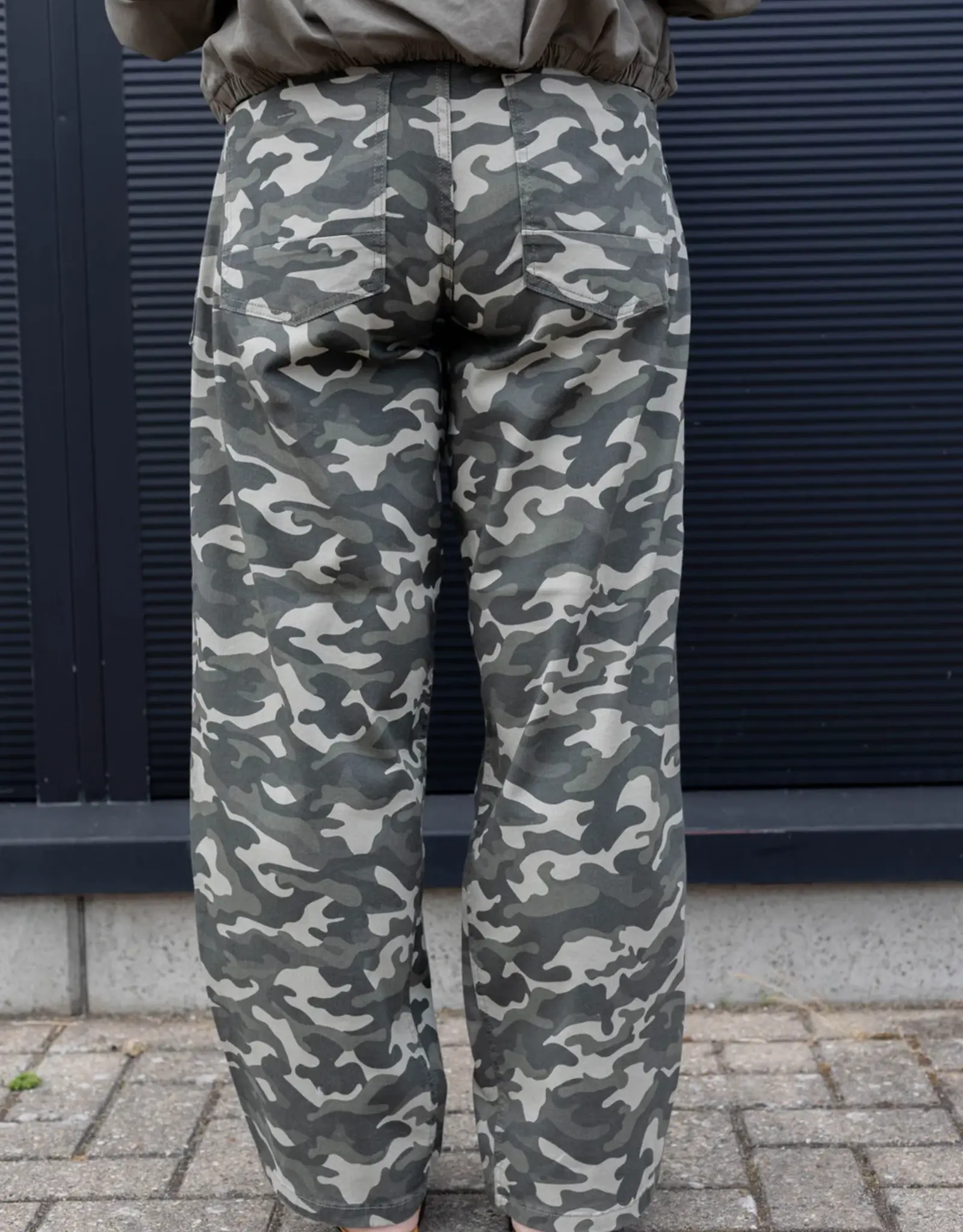 Para MI Becca Camouflage Print Camo