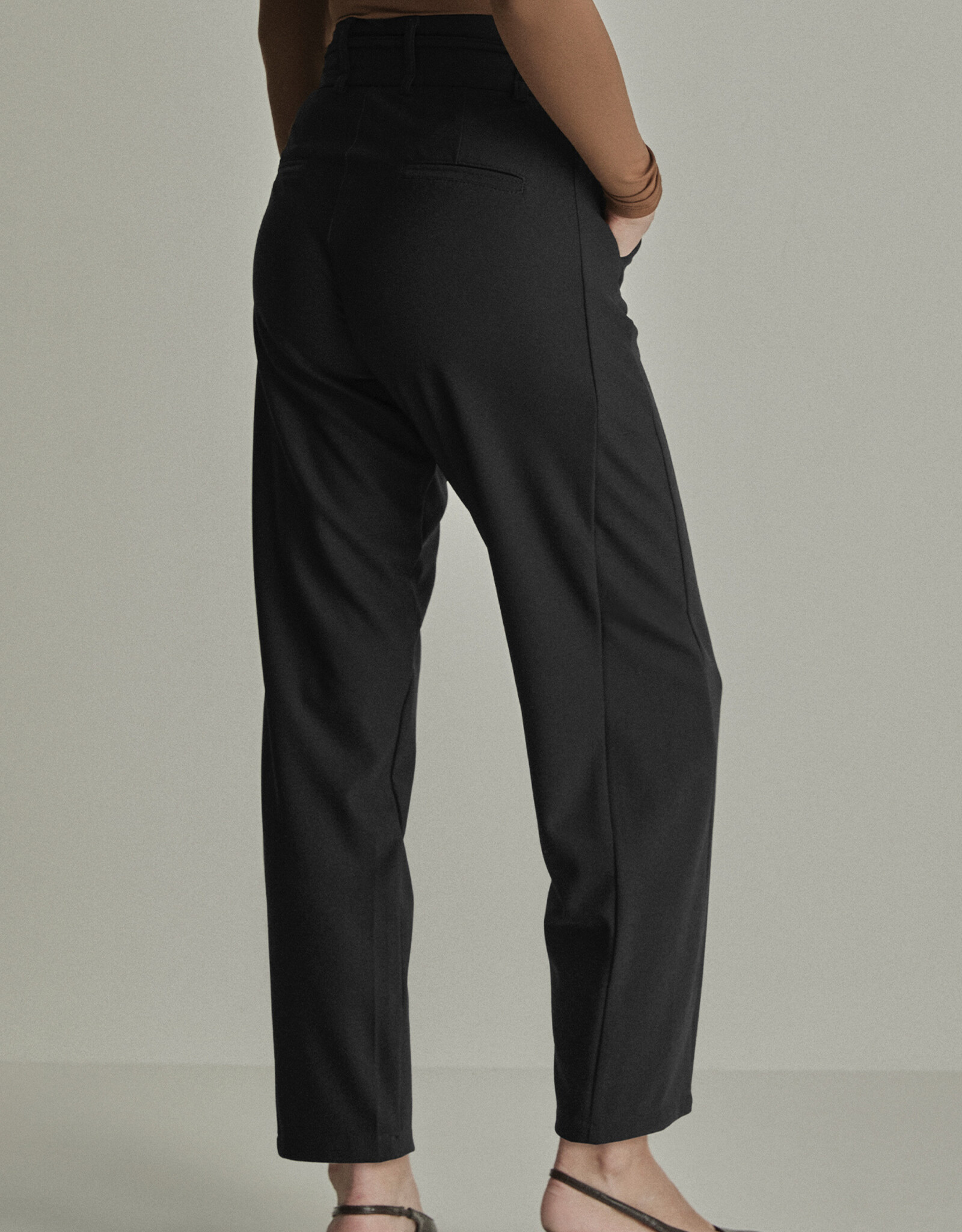 Para MI Coco City Crepe Black