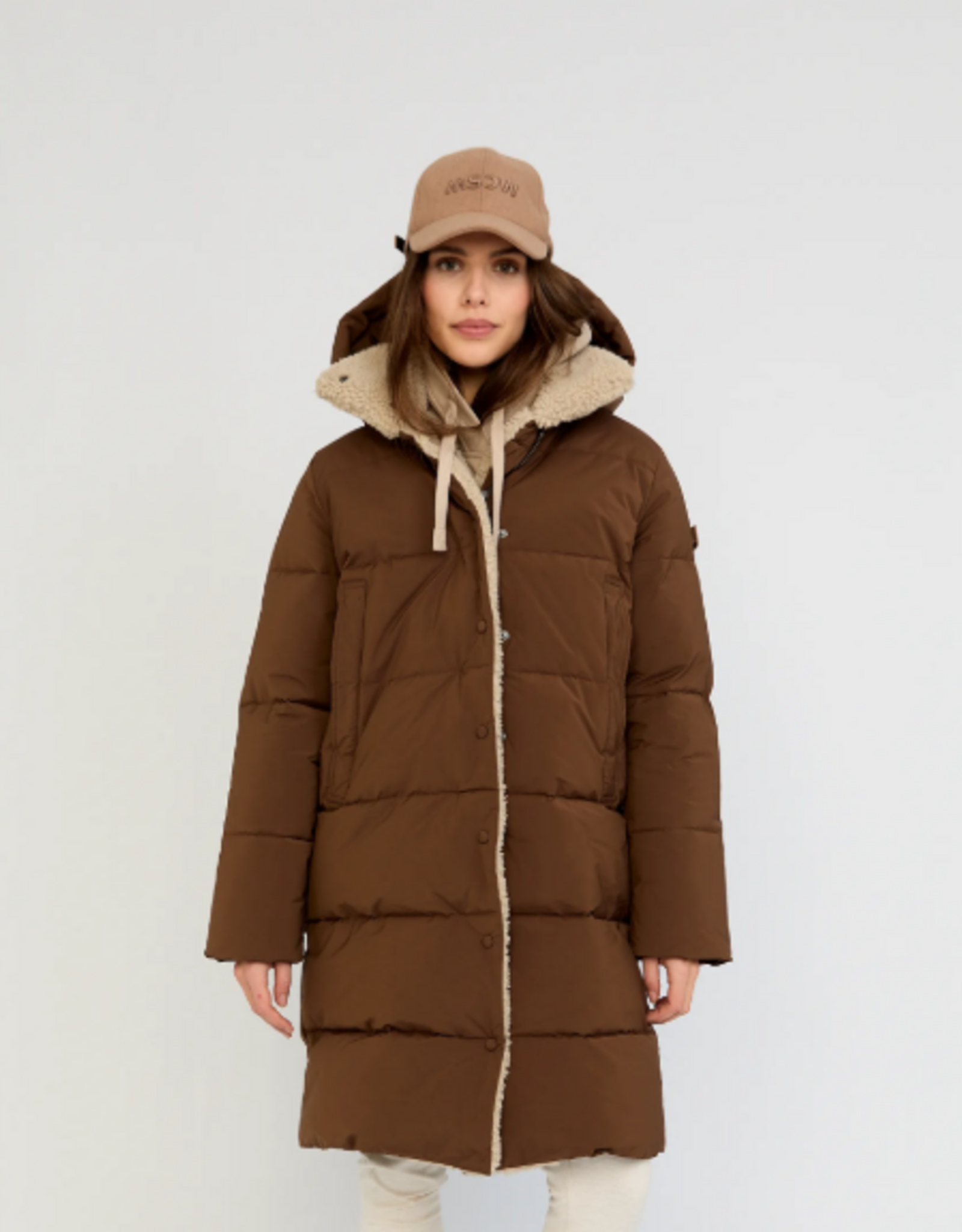 Moscow Jas Vally Met Capuchon Dons Cognac