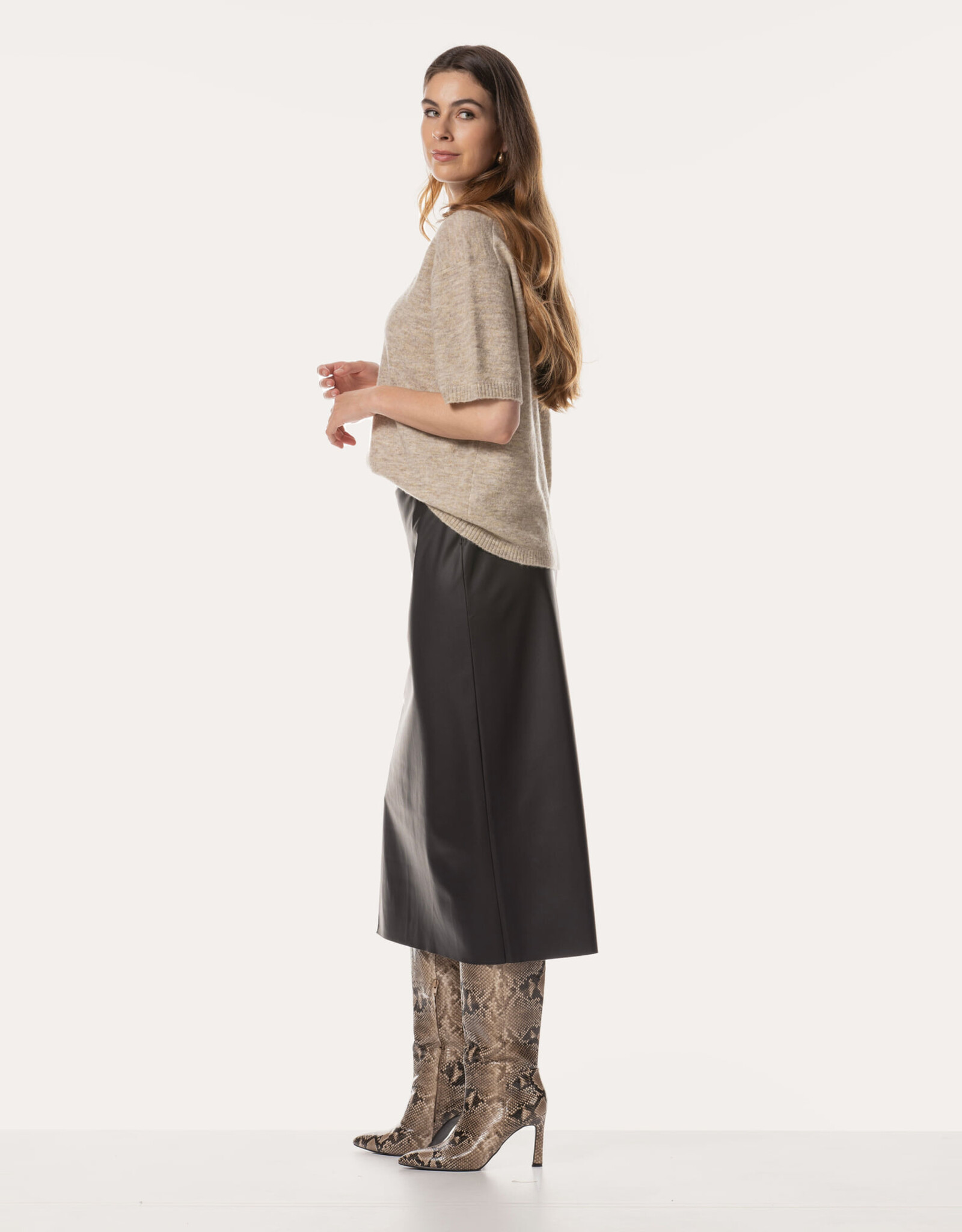 JapanTKY Kokone Rok Black