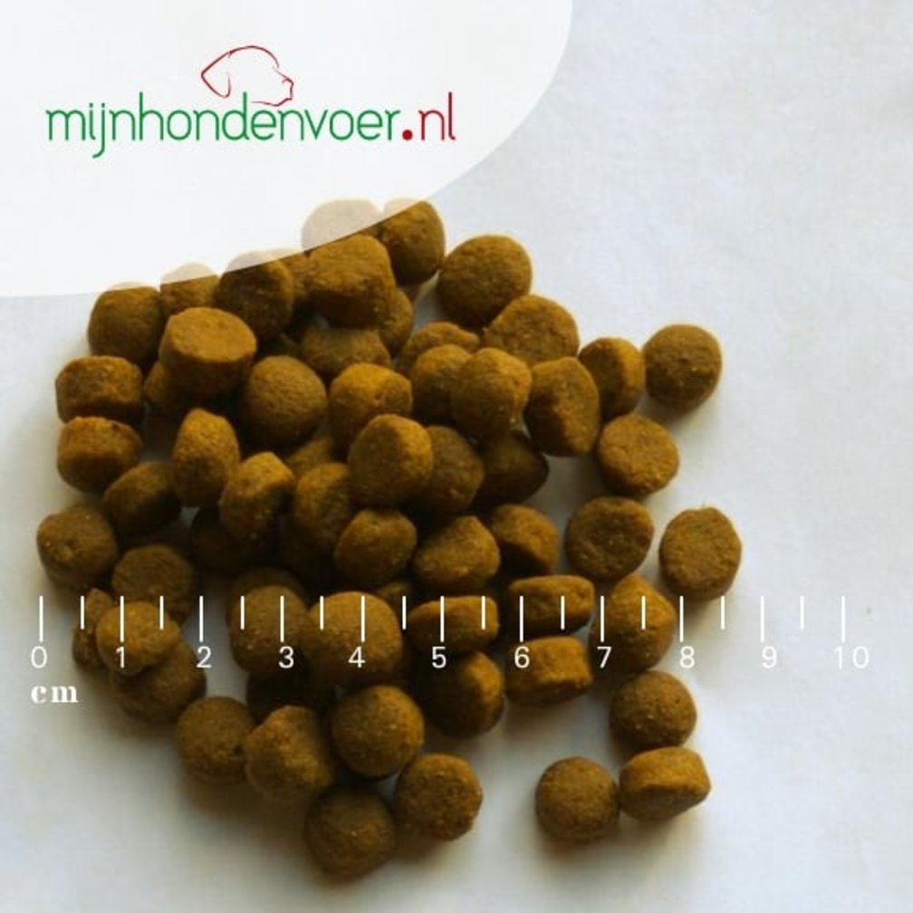 KIP MET AARDAPPEL EN BROCCOLI