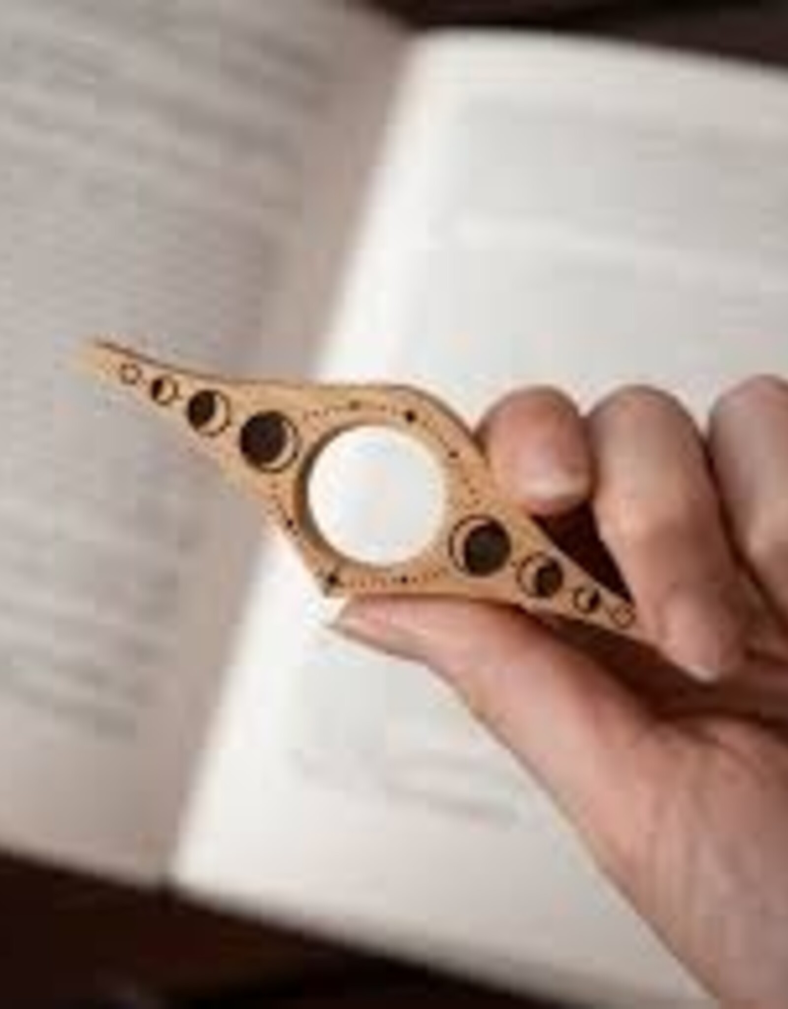 Hickory Paginahouder Bladeren Walnoot