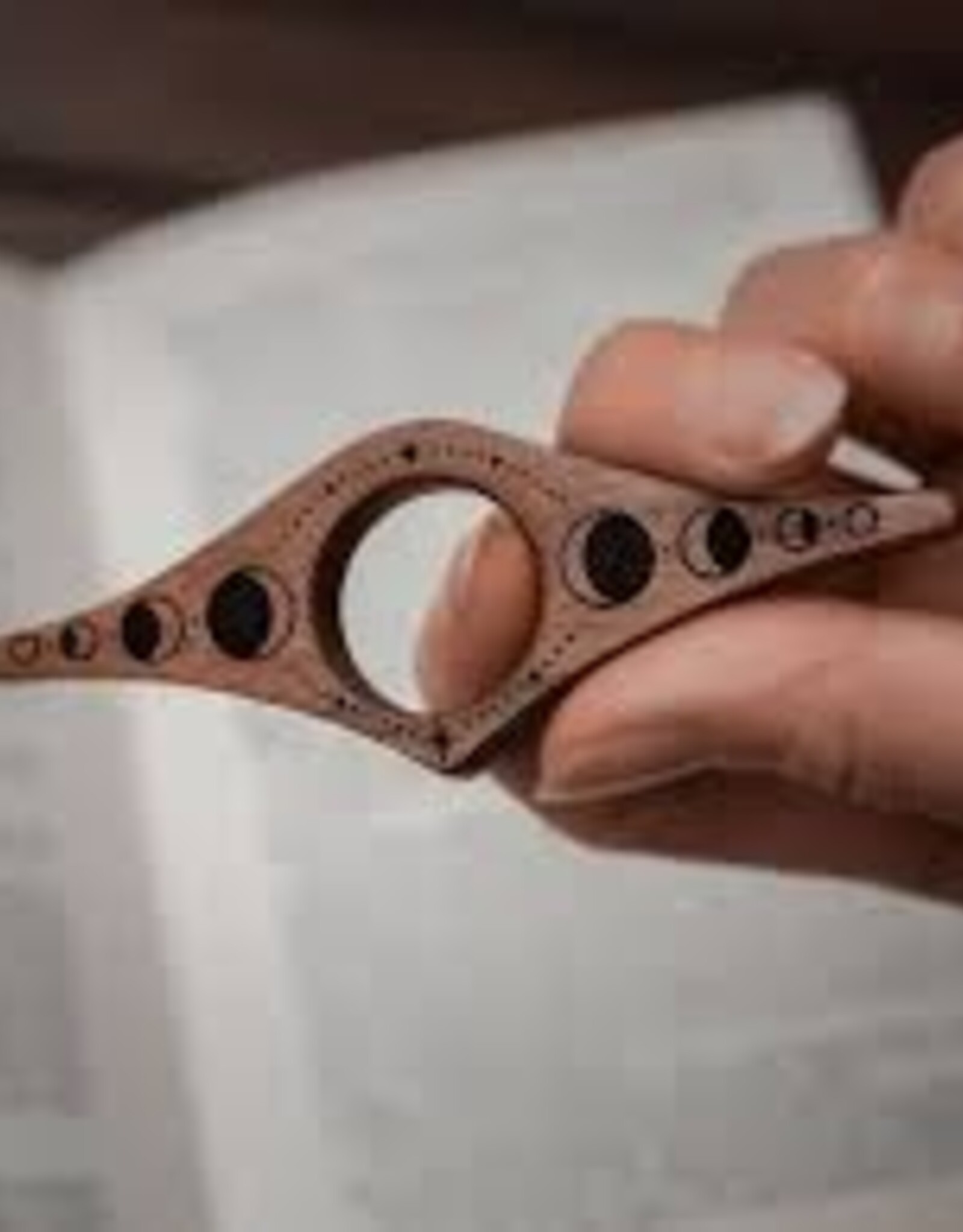 Hickory Paginahouder Maanfasen Walnoot