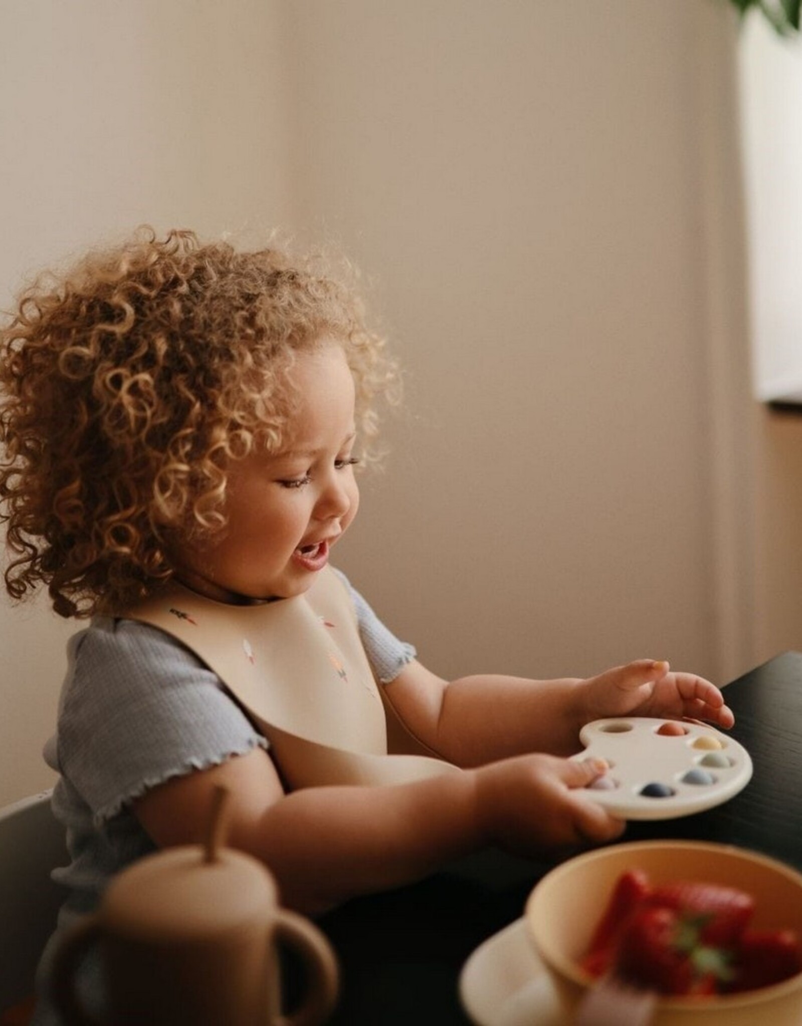 Mushie Slab Siliconen Rocket