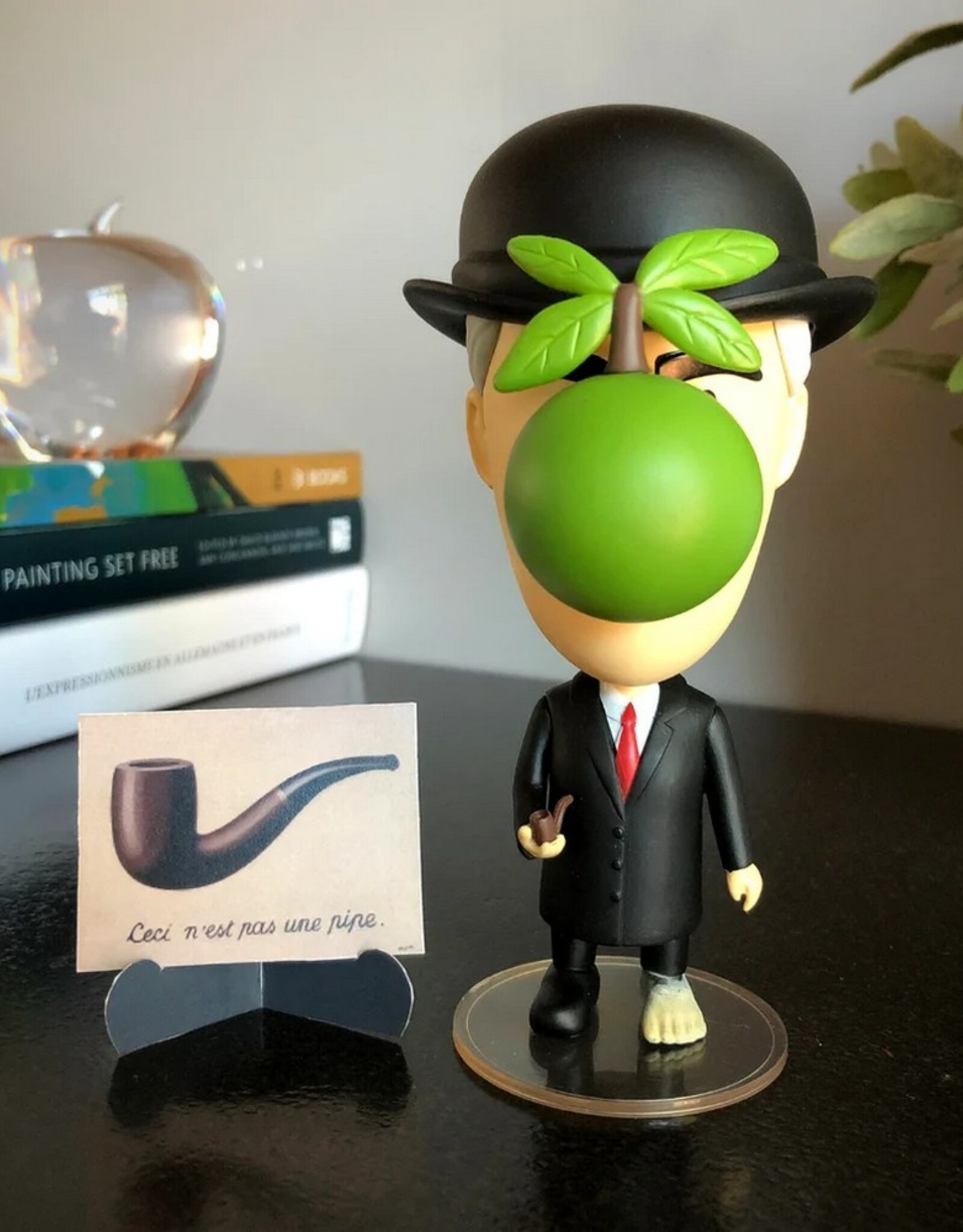 Today Is Art Day Actiefiguur René Magritte