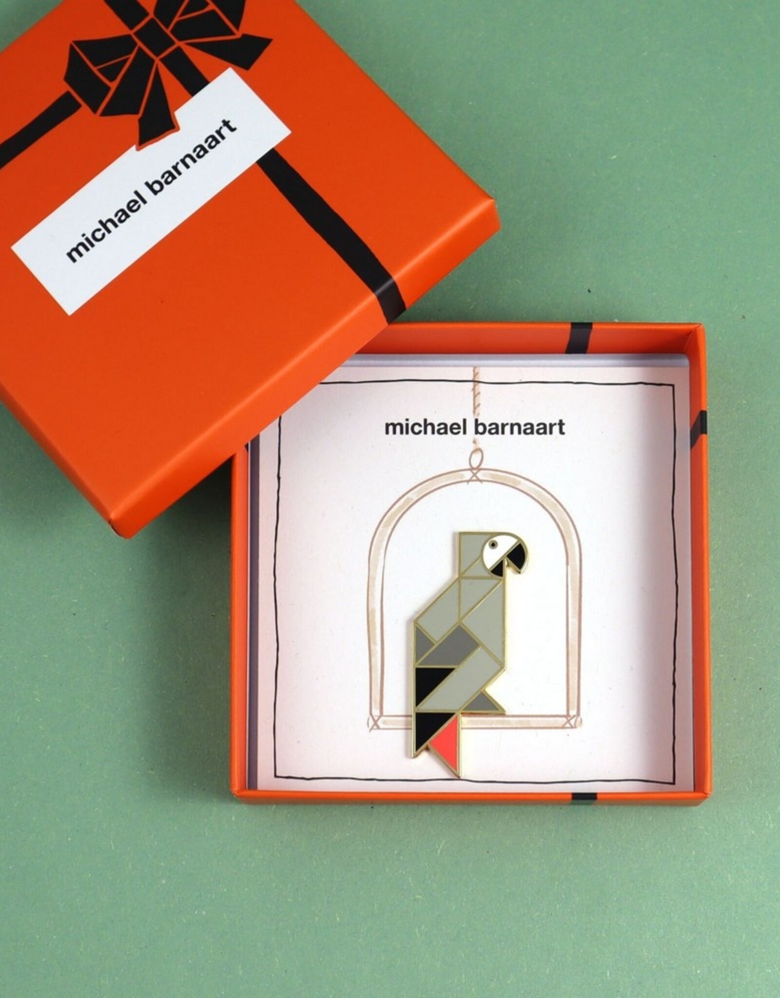 Michael Barnaart Broche Jako