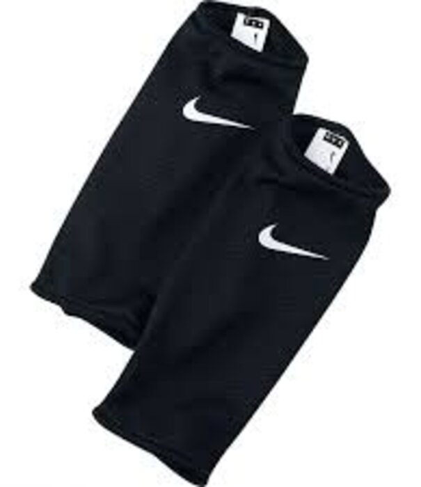 Nike GUARD LOCK SLEEVES