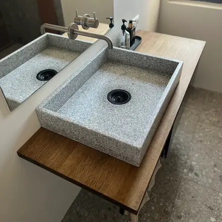 Waschtischplatte Eiche (mit Löchern) - nach Maß - 3 cm (30 mm) dick - Eichenholz A-Qualität (A/B) - Massivholz Waschtisch- / Waschbeckenunterschrank