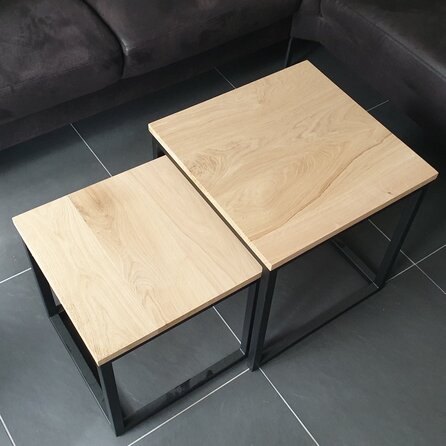 Couchtisch Eiche quadratisch massiv - 2,7 cm (27 mm) dick - Eichenholz A-Qualität (A/B) - Sofa-/Wohnzimmertisch mit breiten Lamellen