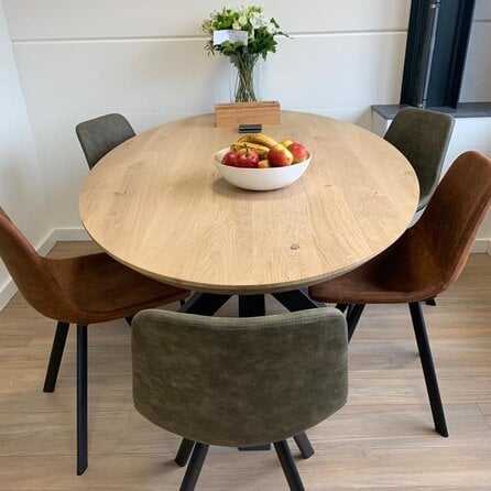 Tischplatte Eiche ellips/oval mit Schweizer Kante massiv - 2,8 cm (28 mm) dick - Eichenholz rustikal (B/C) - Massivholz, verleimt - HF 8-12%