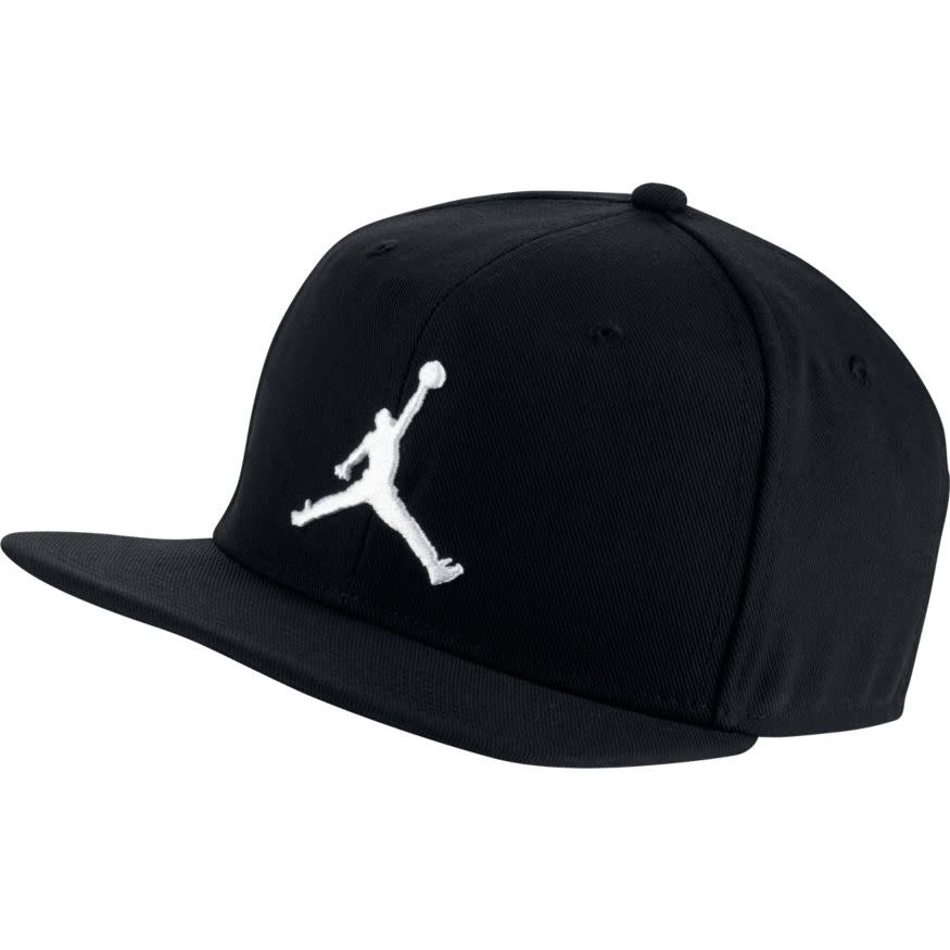black jordan cap