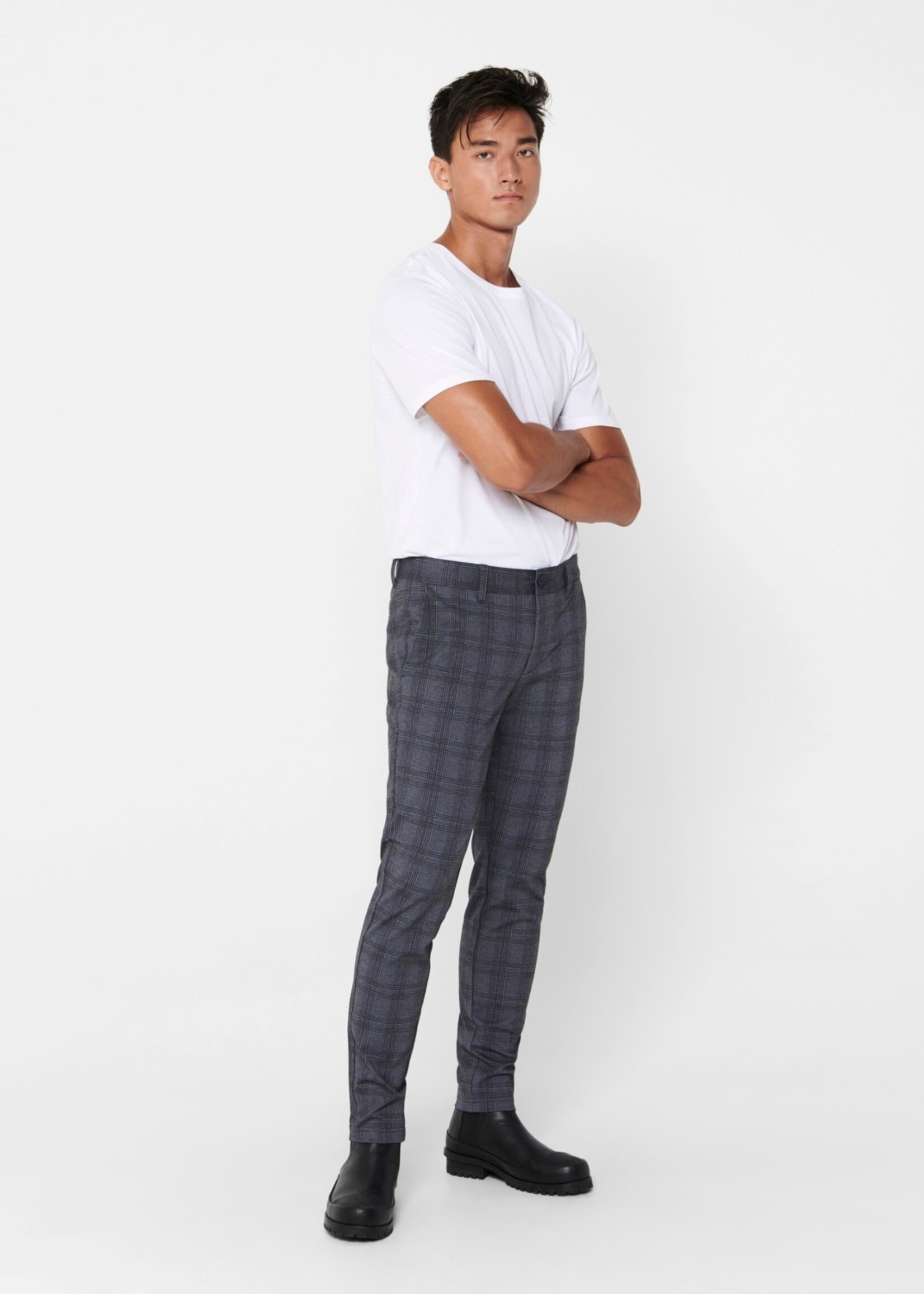 Only & Sons Only & Sons Onsmark Kamp Tap pants Grey Chequered