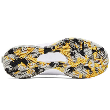 under armour 3zero 5