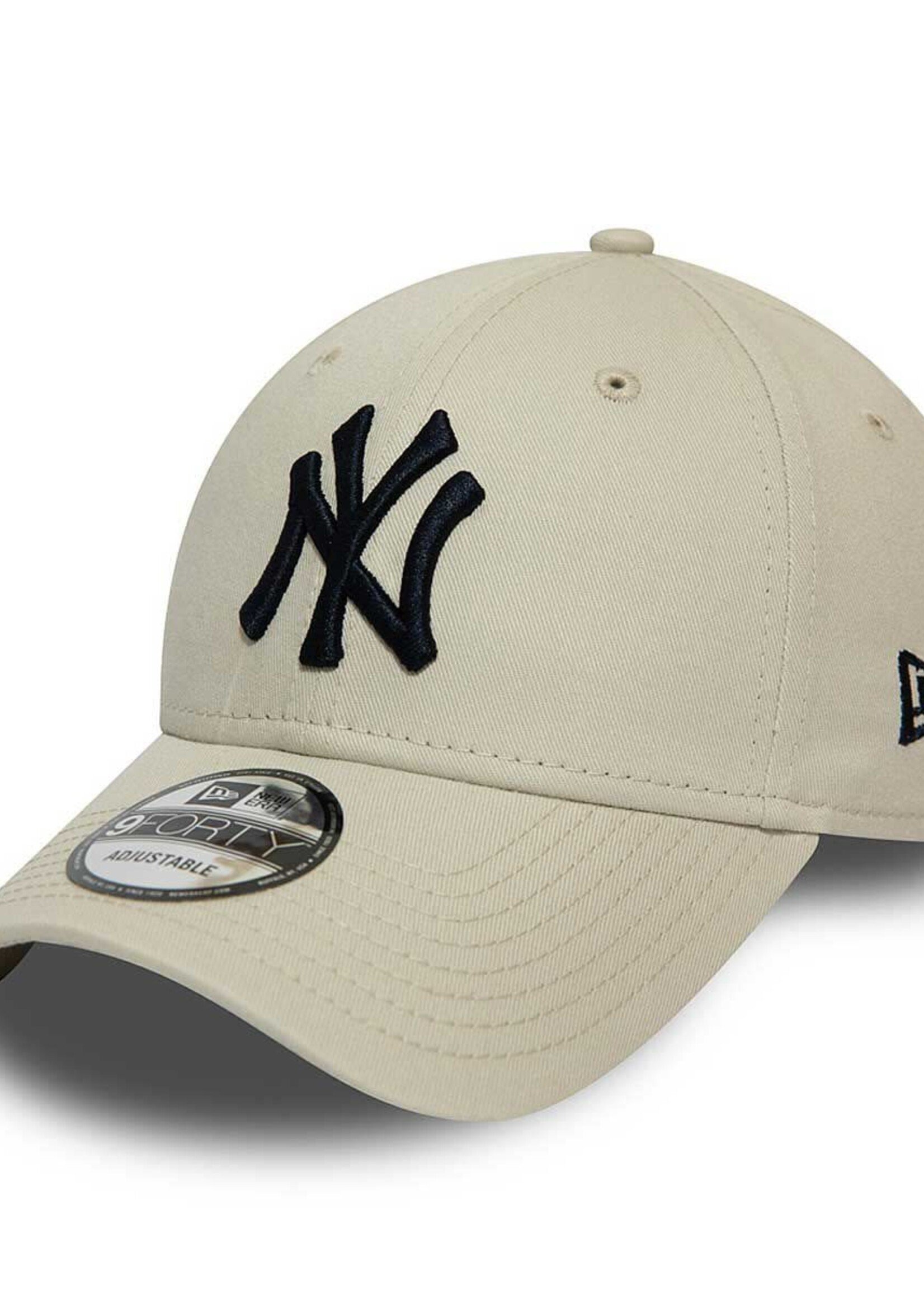 New Era New York Yankees MLB 9Forty Cap Cremè Black