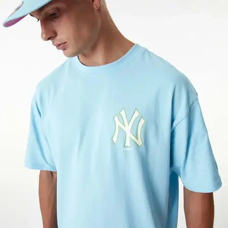 New York Yankees MLB Oversized T-Shirt Pastel Blue - Burned Sports