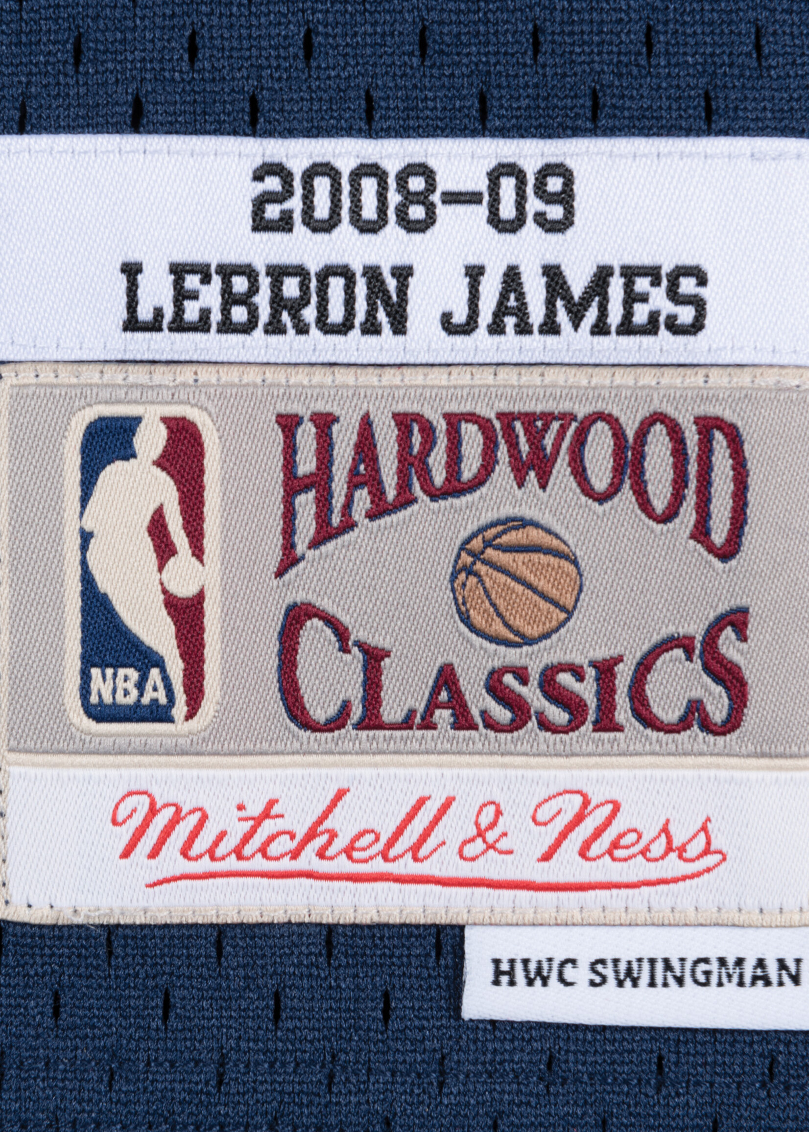 Mitchell & Ness NBA Swingman Cleveland Cavaliers LeBron James Jersey Navy