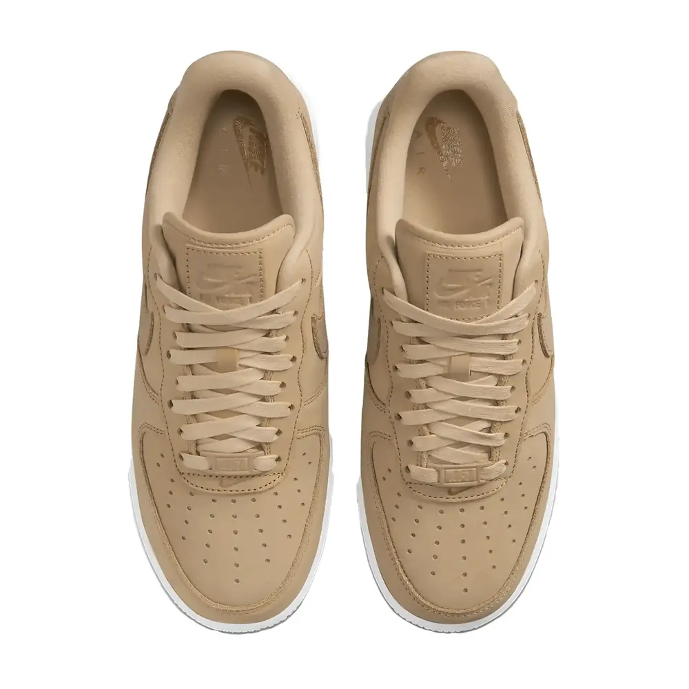vachetta tan nike