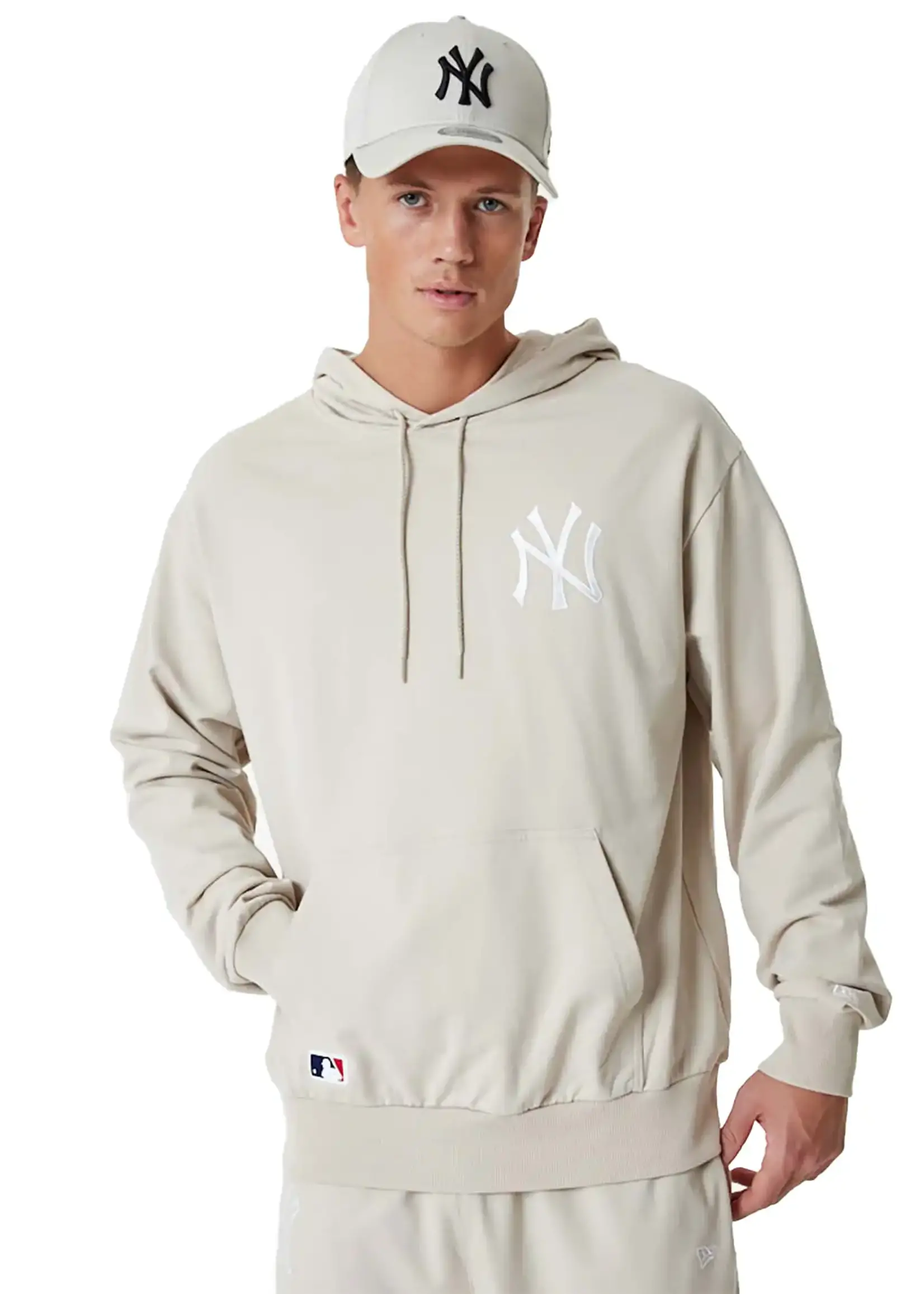 New Era New York Yankees League Essential Oversized Hoodie Beige