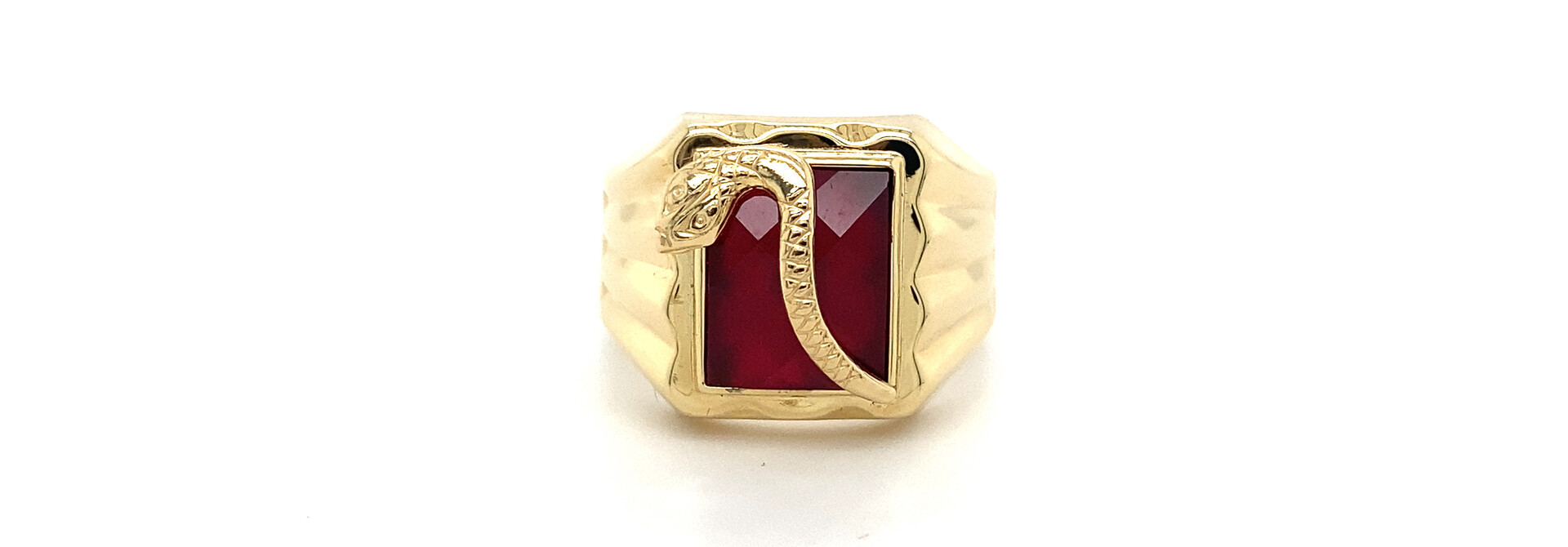 Ring zegel rood of zwarte steen met slangetje