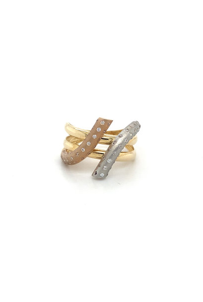 "Trixi" ring