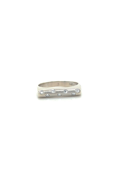 "Sraghna" ring