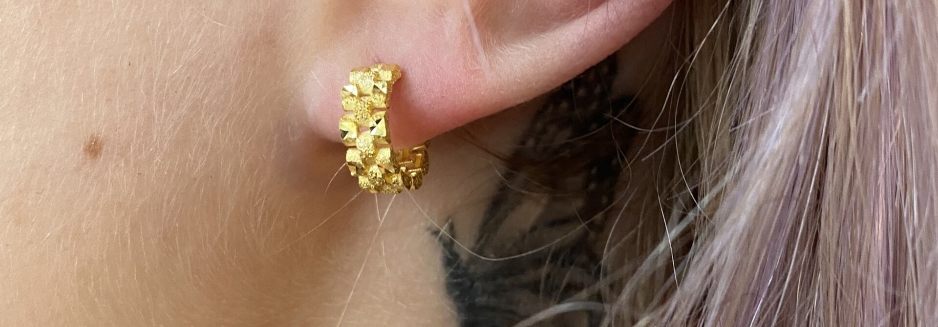 Oorbellen roleksschakel halve boog met 8 schakels diamond cut