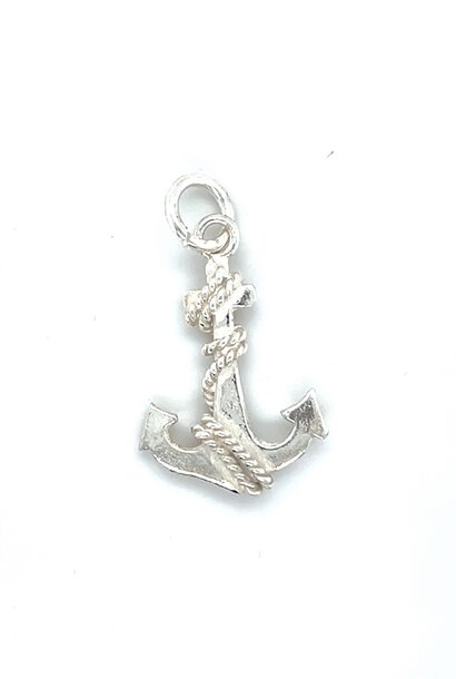 “Carlito" hanger
