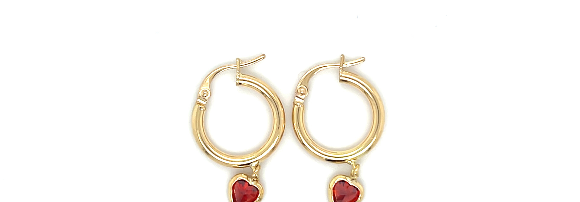 Oorbellen ringetjes met bungelend gekleurd hartje