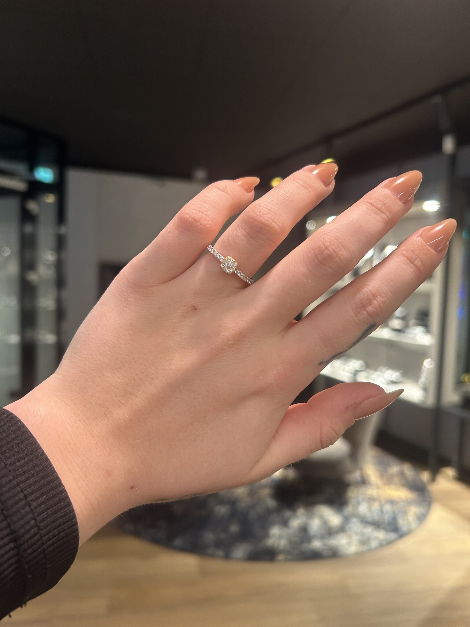 Ring diamant witgoud 18kt met geelgoud zetting-3