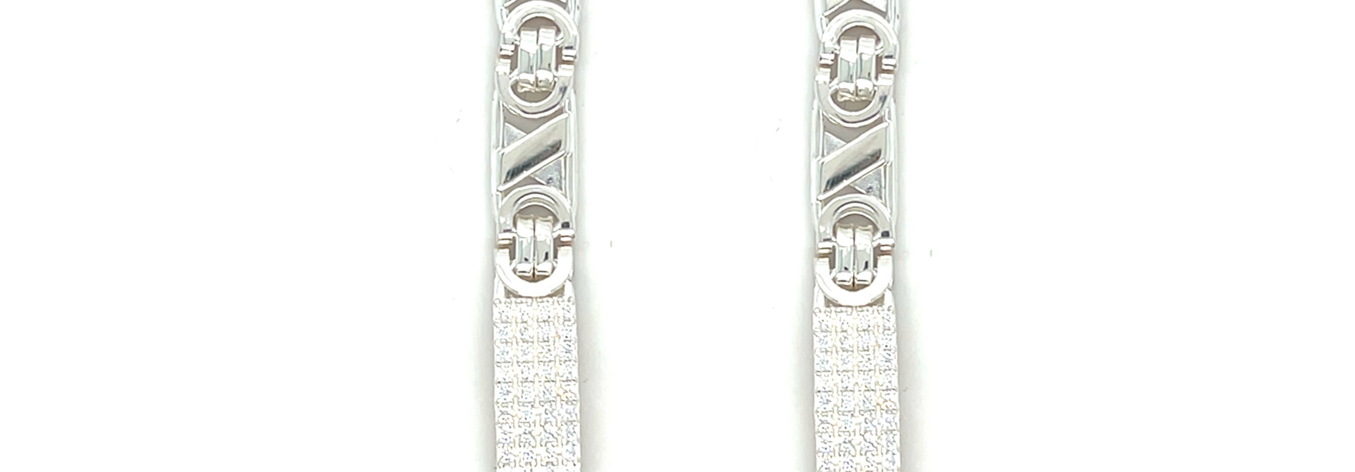 Ketting platte koningsschakel zilver en plaatjes bezet met stenen