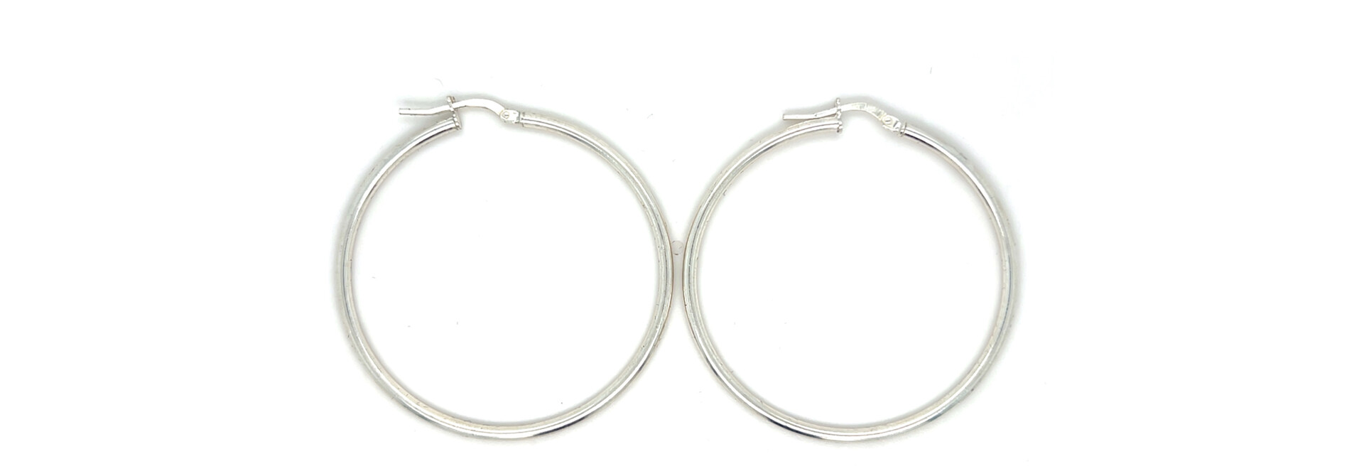 Oorbellen ringen glad