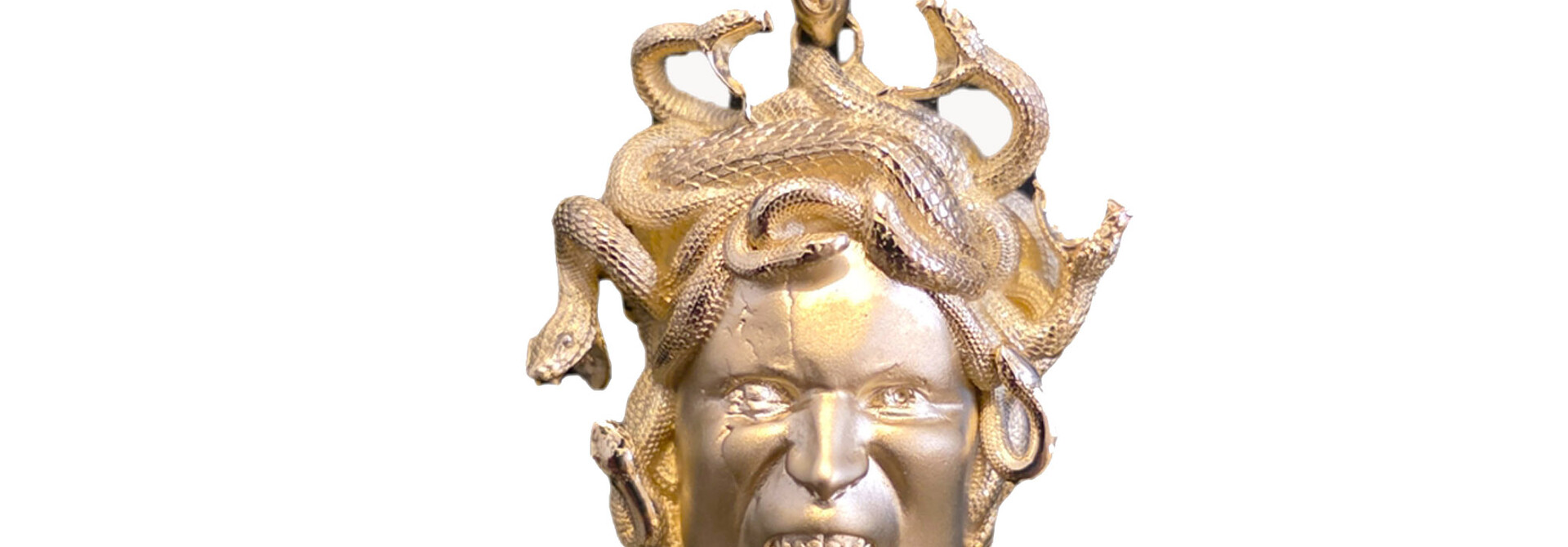Hanger gematteerde boze Medusa met slangenhoofd