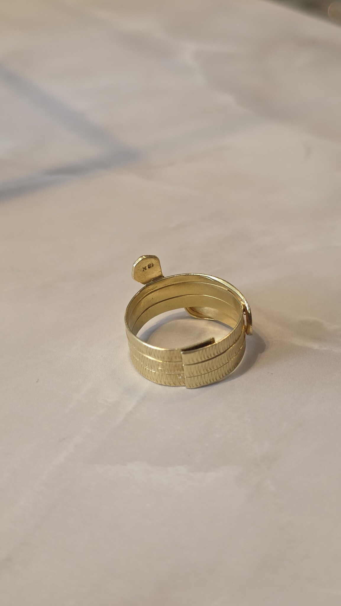 18 kt Slangenring maat aanpasbaar vanaf maat 18-3