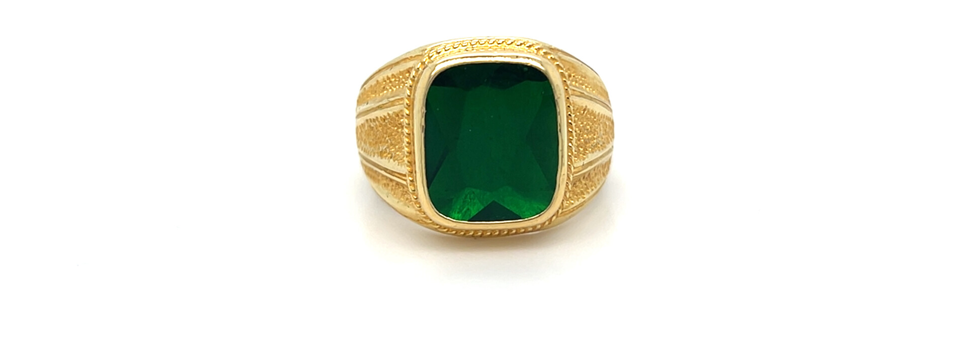 Ring met groene steen