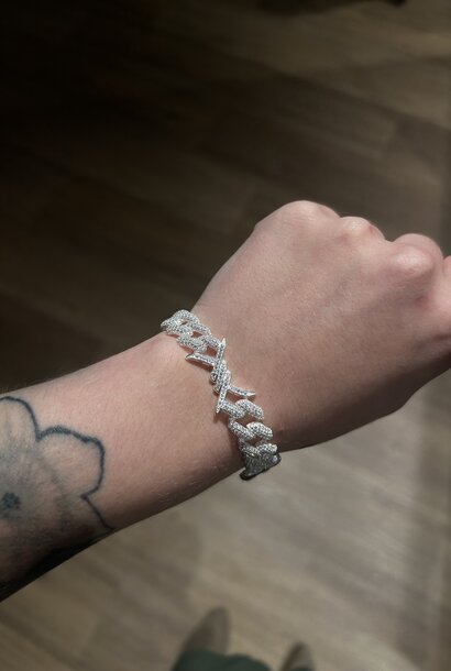 "Icy-Spike" armband